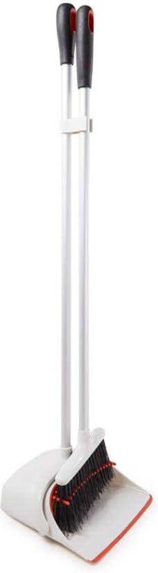 Oxo Good Grips bezem en blik 90 cm
